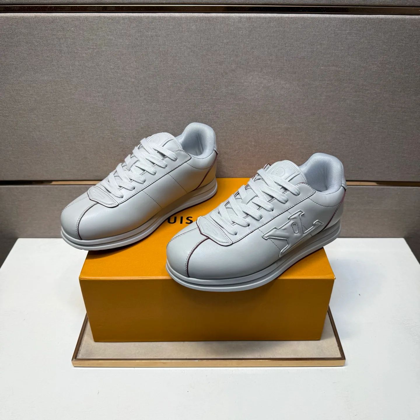 Men's men's shoes 💰pp560 [LV～] Men's casual shoes 2025z cabinet sales simultaneously 🔶Size: 38-44 #️⃣ 🔷5 colors🔜The upper is made of multi-material splicing➕Mesh lining, comfortable and breathable, sole: original comfortable and wear-resistant outsole, ⚠️real thing📱photographed🎬real thing is better📢📢📢